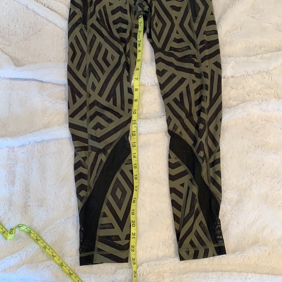 Lululemon Inspire Tight II Full On Luxtreme tights Chevron Shuffle size 6 - Picture 2 of 6